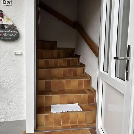 Marienhof Og 아파트 *